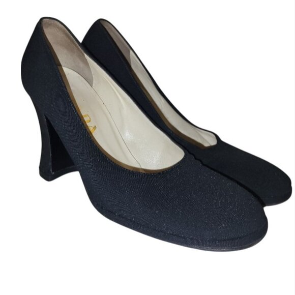 Prada Vintage Classic Round Toe Stacked Chunky Heel Pumps 38 / 7.5 - Picture 1 of 14